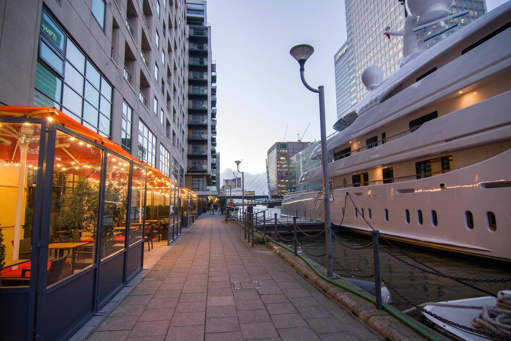 Canary Wharf - Corporate Riverside Apartments Londen Buitenkant foto