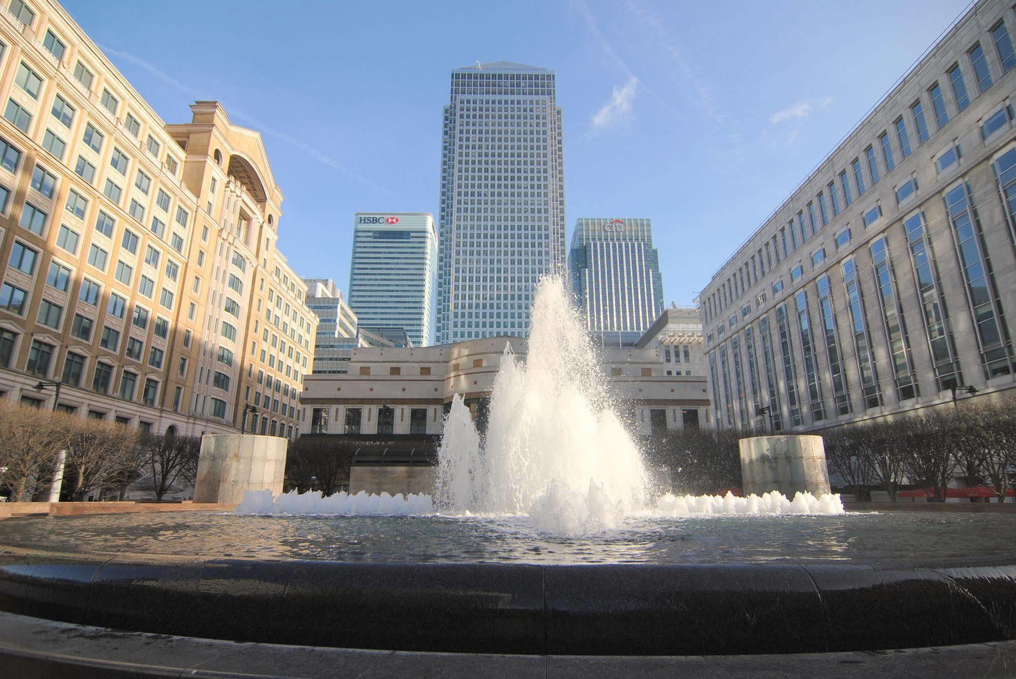 Canary Wharf - Corporate Riverside Apartments Londen Buitenkant foto